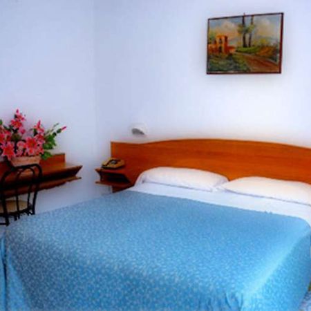 Hotel Cavour Sorrento Ngoại thất bức ảnh